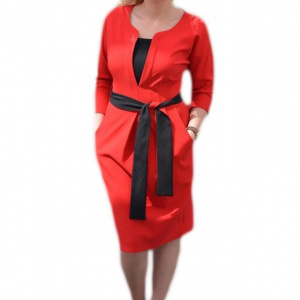 Rochie casual, de culoare rosie, cu buzunare si cordon in talie