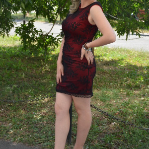 Rochie eleganta, suprapunere de dantela, neagra-rosie