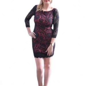 Rochie spectaculoasa, cu dantela neagra aplicata pe pudra