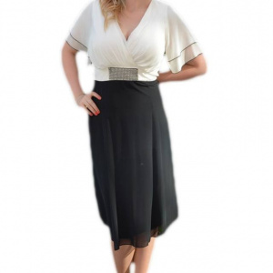 Rochie trendy de ocazie in combinatie de negru-alb, din voal fin