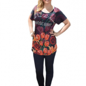 Tricou rafinat cu maneca scurta si decolteu mic, design multicolor