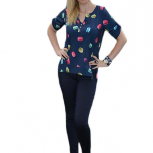Bluza deosebita bleumarin cu imprimeu tineresc, masura mare