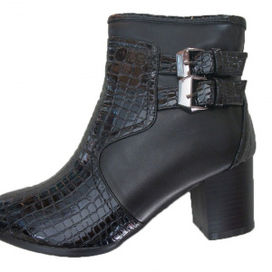 Botina de toamna, de culoare neagra cu design croco lucios