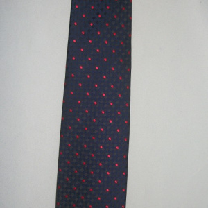 Cravate elegante, pe nuante crem, rosu, negru, model cu buline