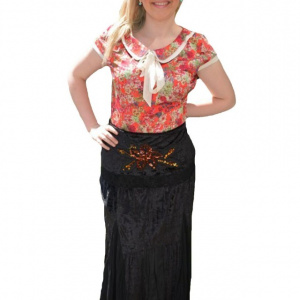 Fusta tinereasca, de culoare neagra, cu model floral din paiete
