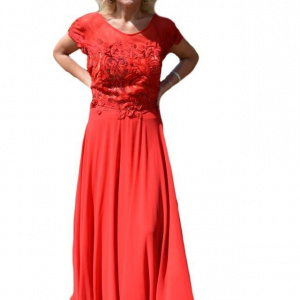 Rochie de seara lunga de culoare rosie, cu broderie florala 3D
