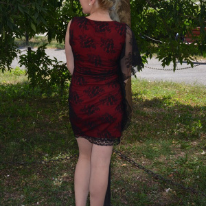 Rochie eleganta, suprapunere de dantela, neagra-rosie