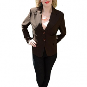 Sacou office, modern, model cambrat pe corp, de culoare maro
