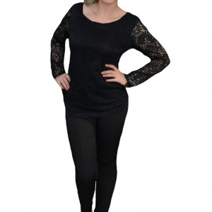 Bluza chic, de culoare neagra, cu decolteu elegant, tip barcuta