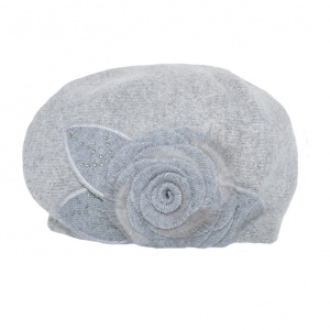 Caciula Inna accesorizata cu floare 3d mare si insertii de strasuri,nuanta de gri