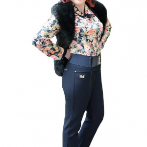 Pantalon lung masura mare, de culoare bleumarin, cu dunga in fata
