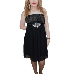 Rochie de seara, nuanta de negru, cristale argintii aplicate
