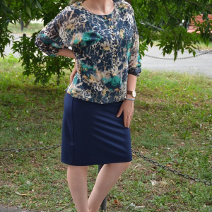 Rochie rafinata, bleumarin-crem-turcoaz lejera