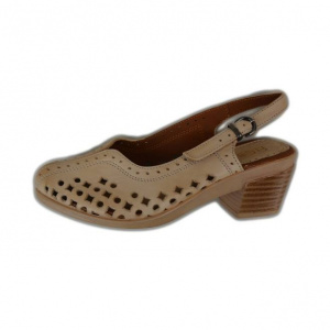 Sanda casual de nuanta bej, design cu perforatii bine definite