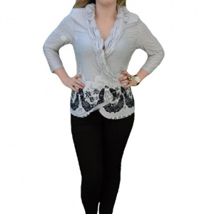 Bluza moderna, chic, maneca trei-sfeturi, marimi mari, negru-alb