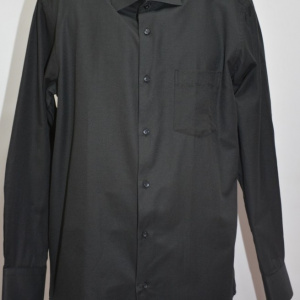 Camasa simpla, clasica, de culoare neagra cu maneca lunga