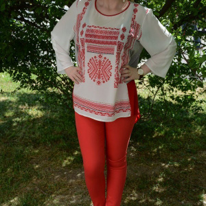 Pantalon casual, nuanta rosie, talie medie, curea fashion si subtire