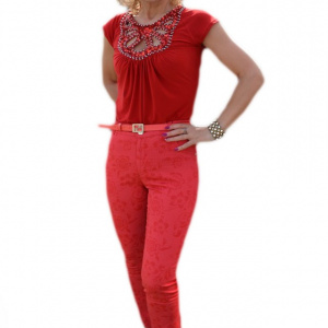 Pantalon lung in nuanta vie de vara, rosu cu imprimeu floral