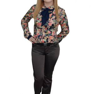 Pantalon trendy,design modern, insertii de cusaturi, nuanta gri