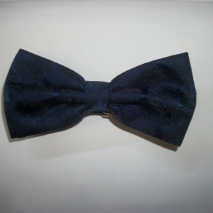 Papioane elegante, design clasic, culori crem, bleumarin, negru
