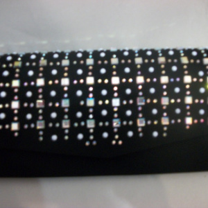 Poseta shic, cu perle mici decorative si strass-uri