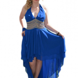 Rochie de seara lunga, albastru regal cu trena, insertii de voal si strasuri aurii