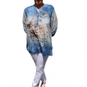 Bluza rafinata,design de nasturi, alba cu degrade albastru