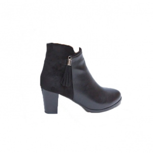 Botina simpla cu toc gros,culoare negru