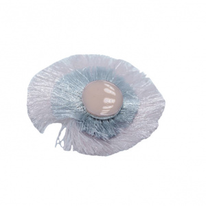 Brosa tip agraf din floare ,diferite nuante
