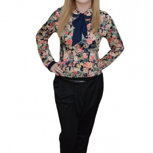 Pantalon tineresc cu croiala moderna, nuanta neagra cu buzunare