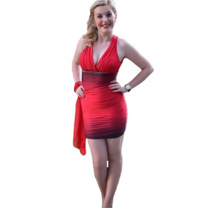 Rochie de seara scurte, rosie, cu decor realizat din fronseuri