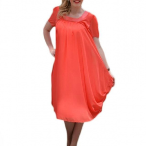 Rochie fashion de ocazie, nuanta corai, cu voal lejer aplicat