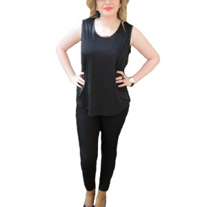 Bluza neagra cu model de buline argintii, iesite usor in relief