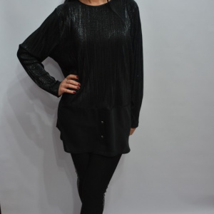 Bluza rafinata de culoare neagra cu fir argintiu, model elegant