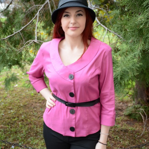 Bluza tip camasa, nuanta roz, cu curea in talie, masura mare