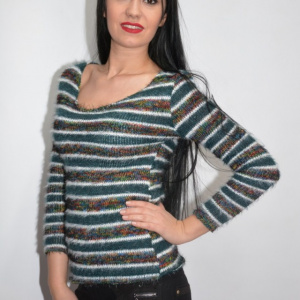 Bluza tricotata,model multicolor ,nuanta de verde