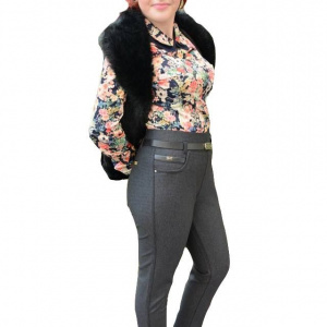 Pantalon tineresc gri, din material gros cu imprimeu de carouri