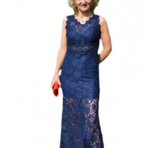 Rochie de seara din dantela bleumarin, model lung usor evazat