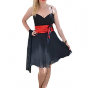 Rochie eleganta ,de culoare negra, cu banda in talie