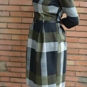Rochie feminina de toamna-iarna, maneca trei-sferturi, verde-negru