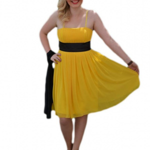 Rochie seducatoare , de culoare galbena