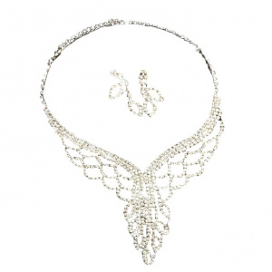 Set elegant de bijuterii in nuanta de auriu, argintiu, cu strasuri