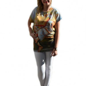 Tricou multicolor, maneca scurta, decolteu rotund, imprimeu fin