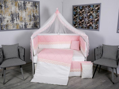 Lenjerie MyKids 9 piese Squars alb-roz fara baldachin 120x60 cm