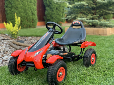 KART CU PEDALE PENTRU COPII , ROSU