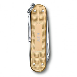 Briceag Victorinox Classic Alox Champagne Gold - 0.6221.L19 - Limited Edition 2019 spate