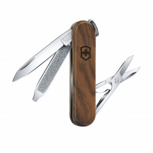 Briceag Victorinox Classic SD Nuc - 0.6221.63 le lung
