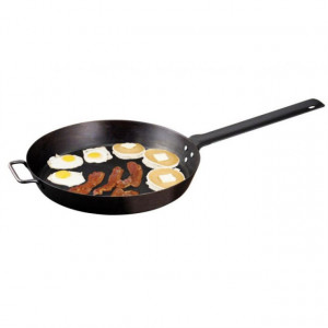 Tigaie adanca rotunda din otel carbon Lumberjack cu maner 40 cm Camp Chef CC-SLJ16 cu alimente