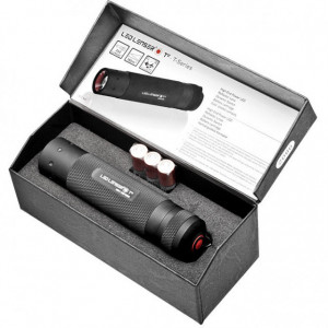 Lanterna Led Lenser T2 240LM/3XAAA