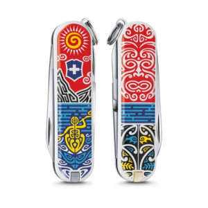Briceag Victorinox Classic New Zealand- 0.6223.L1806 - Limited Edition 2018 fata spate